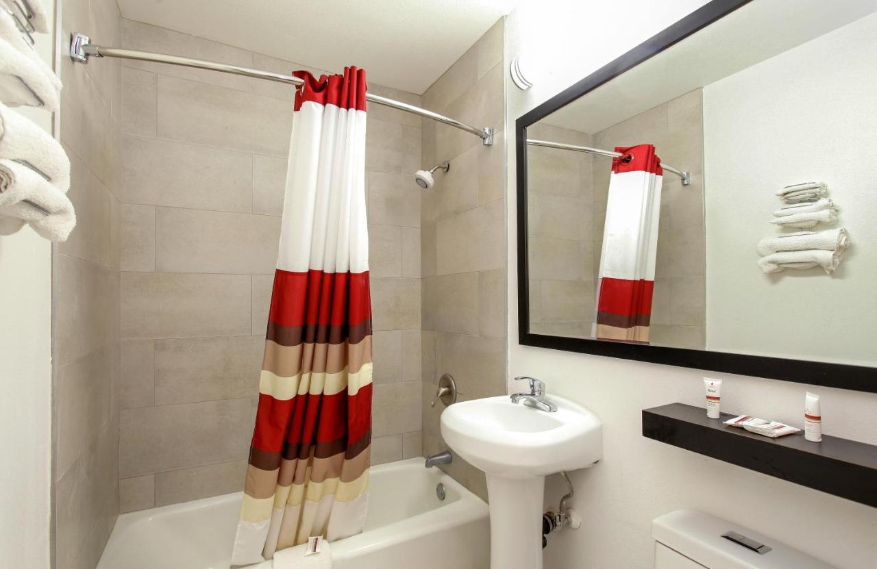 Red Roof Inn מוהאבי מראה חיצוני תמונה