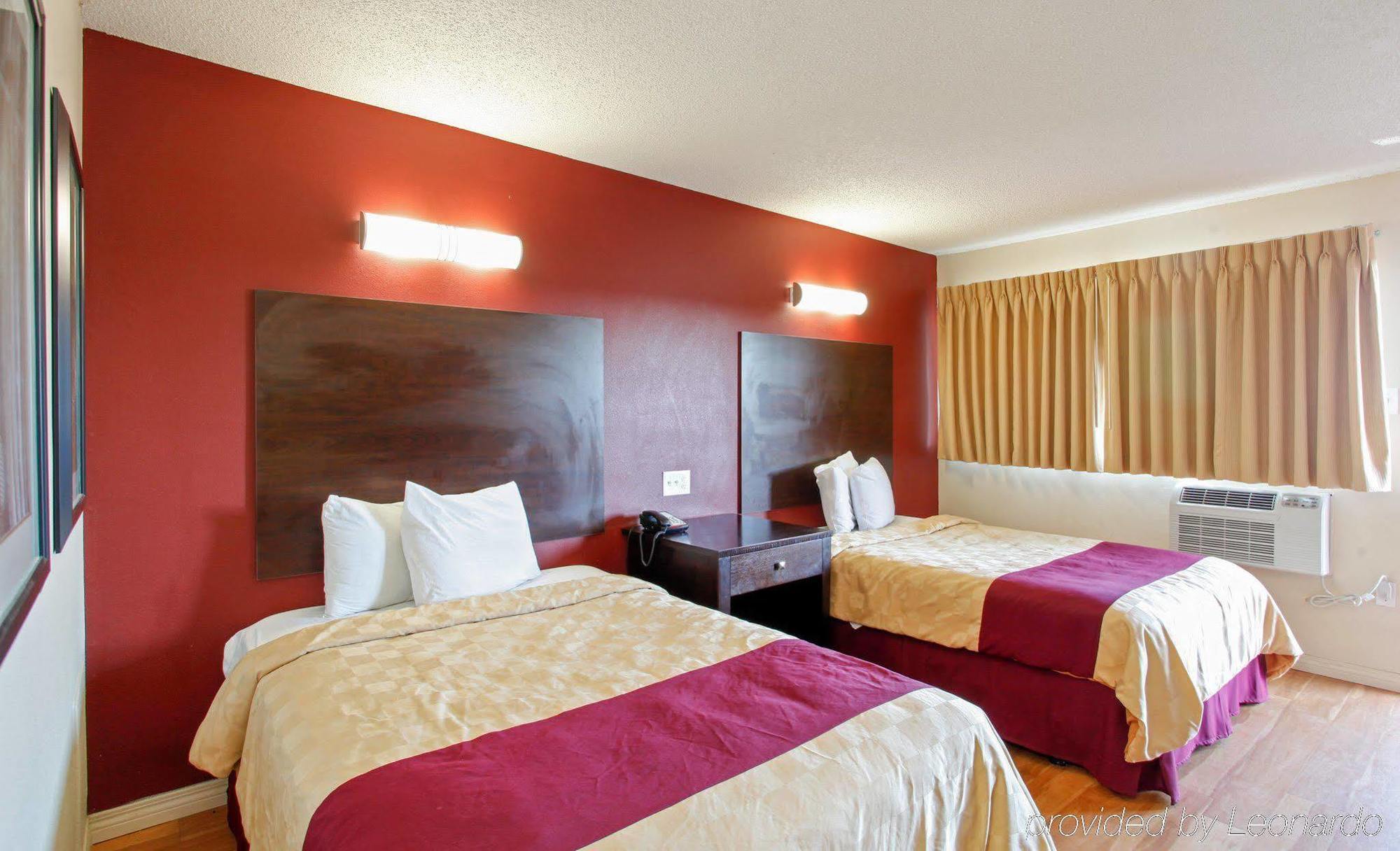 Red Roof Inn מוהאבי מראה חיצוני תמונה