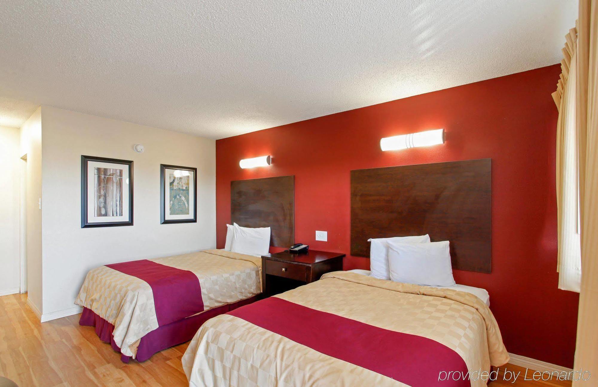 Red Roof Inn מוהאבי מראה חיצוני תמונה